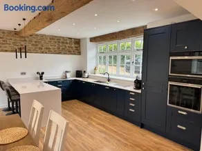 Manor View - Luxury Cottage Near Silverstone & Bicester - Image 2