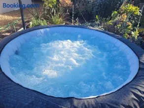 Urban Farm House +Hot Tub+Pool - Image 4