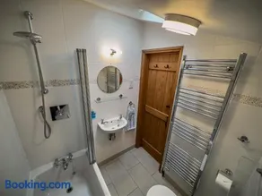 All Seasons Cottage Breaks - Image 4