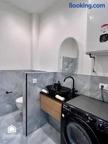 Luxurious Apartment - Seaside - Spa Bath - WiFi - AC - Image 5