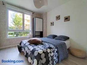 Comfortable apart with piano, terrace and parking - Image 3