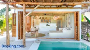 MAKU Oasis Villas and Studios - Image 2