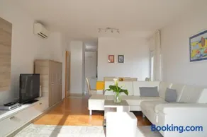Apartment Silvija sea view - Image 2