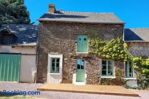 Longère indépendante avec terrain de tennis privé - Image 3