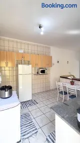 casa com piscina em Mongaguá - Image 5