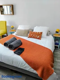 Petite maison en cœur de ville - Image 3
