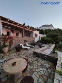 Patmos Chora traditional villa Genadio - Image 1