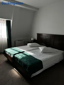 Hotel Clasic - Image 2