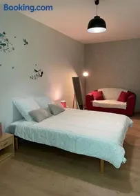 Gîte Le Nid des Avezous Spa privatif - Juin à Sept - Image 2