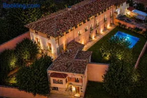 Palacio de los Padilla Luxury Villa and Spa - Image 2