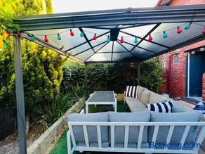 Modern, Comfortable Home Steps from Swan River in South Perth - Image 2
