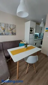 HostEx Meraki Apartment - Image 1