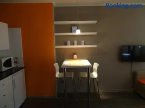 Suite 11 - Image 3