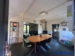 Cottage relooké bien équipé avec jacuzzi - Image 3