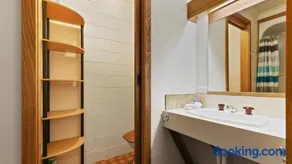 Alpine Haven 7 - Image 5