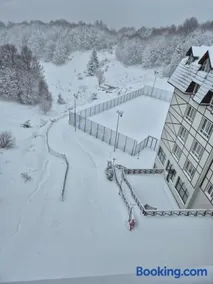 Castello apartman Kopaonik Kraljevi Cardaci komplex - Image 2