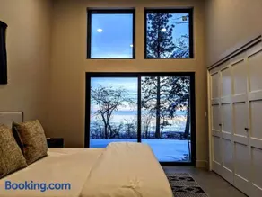 Skipping Stone Lake House - Image 1