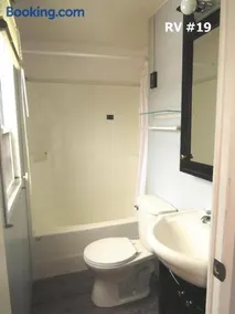 Boardwalk RV Rental Site #19 - Image 4