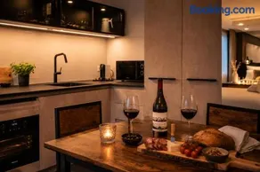 Charmante Wohnung mit Balkon nahe Thunersee - Bitcoin accepted - Image 1