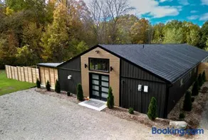 Kings Woods Lodge - Nature Resort & Venue in Wine Country - Image 3