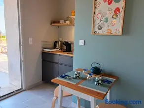 Chambre indépendante, sdb privée - Image 3