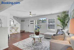 Magnolia House of N Charleston - Image 3