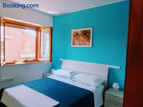 GUEST HOUSE Marina - Image 1