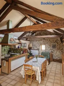 Gîte La petite Combe du Castanet - Image 2
