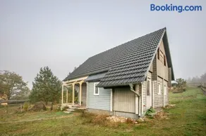 Holzhaus am Waldrand - Image 1