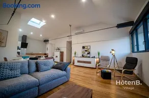 Spacious Cocoon with AC and PARKING At the Heart of Feytiat Limoges - Image 2
