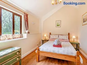 1 Bed in Tunbridge Wells oc-79180 - Image 5