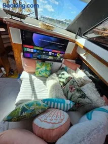 2 Bedroom Yacht Rental - Image 2