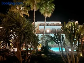 Manca Residence - Image 2
