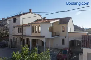 Holiday home Lucy with private pool - Image 2