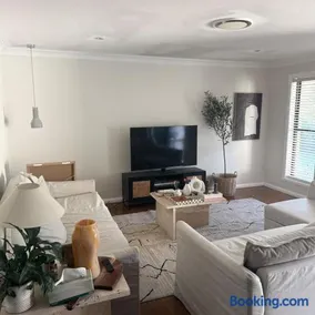 Family home away from home - Image 1