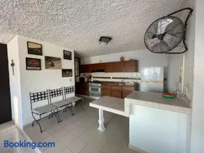 Costera, depa hasta 9 personas con vista al mar, alberca, terraza y aire acondicionado - Image 4