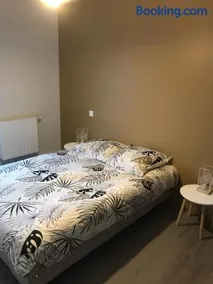 Appartement récent et à la déco moderne - Image 3