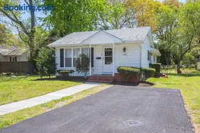 Salisbury Cottage - Image 3