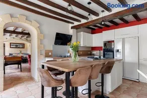 Ferienhaus 'Ô Gîte Bleu' mit privatem, beheiztem Hallenbad - Image 1