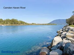 Holiday Haven @ North Haven - club, river, beach - Image 4