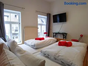 Domhotel - Image 1