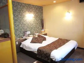 Pal Hotel Isahaya (Love Hotel) - Image 4
