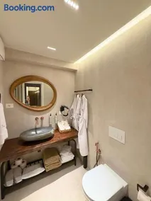 La Onda Luxury Suites - Image 5
