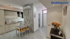 Ladispoli Apartment - Image 1