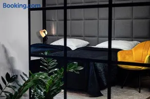 Hotel Absolwent - Image 1