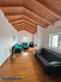 LOFT HOUSE - Image 4