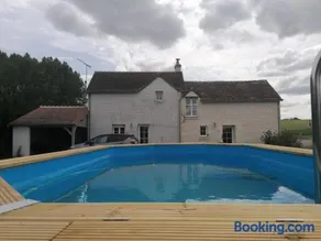 Gîte avec jardin clôturé et poêle à bois en Touraine - Image 3
