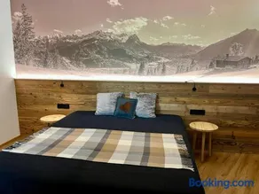 Bergtraum Aparthotel - Image 4