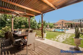 Villa Sophie - Sunny Retreat! - Image 1