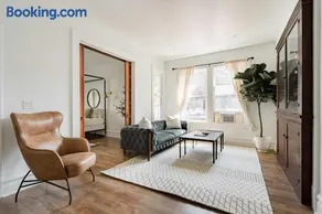 Stay Portland - The Étoile Suite - Nob Architecture & Boutiques - Image 1